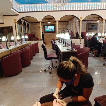Anthony Vince' Nail Spa - Nail Salons Near Me - Aurora, Colorado