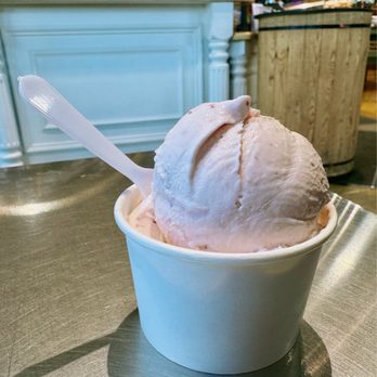 Nugget Markets - Strawberry Cheesecake Gelato - Grocery Near Me - Roseville, California Nugget Markets - Strawberry Cheesecake Gelato - Grocery Near Me - Roseville, California