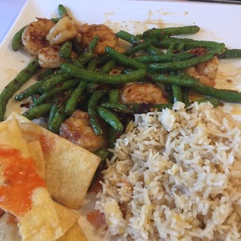 Hunan Chef - Green beans and shrimp spicy with fried rice lunch plate - Chinese Near Me - Pleasanton, California
