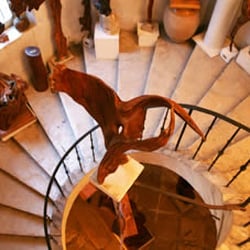 La maison de l'amandier - Une marche, une sculpture naturelle