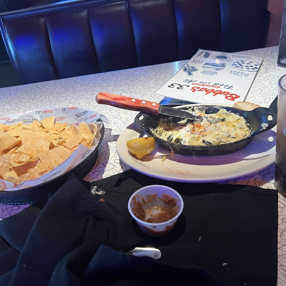 Bubba's 33 - Poblano spicy dip is what we ordered!! 10 out of 10!! - Pizza Near Me - Oklahoma City, Oklahoma