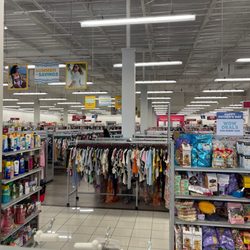 Burlington - Organized store
