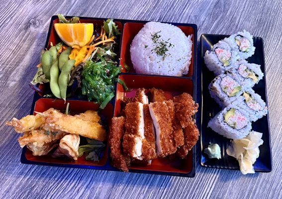 Yoma Cafe - Japanese Bento Box, Sushi rolls, Sandwiches, Snacks and boba Drinks by null