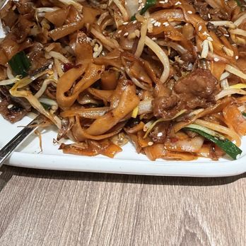 Mom Kitchen - Beef fun - Hong Kong Style Cafe Near Me - San Diego, California