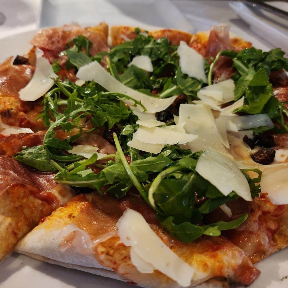 Bistro 45 - Prosciutto & Mozzarella Fresca Pizza - New American Near Me - Pasadena, California Bistro 45 - Prosciutto & Mozzarella Fresca Pizza - New American Near Me - Pasadena, California