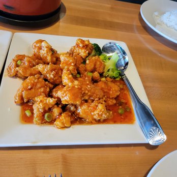 Red Ginger Restaurant - General Chow Chicken - Chinese Near Me - Temecula, California Red Ginger Restaurant - General Chow Chicken - Chinese Near Me - Temecula, California