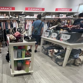 Francesca’s - Accessories Near Me - Sunrise, Florida Francesca’s - Accessories Near Me - Sunrise, Florida