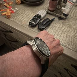 Watches shouldn't sit like this