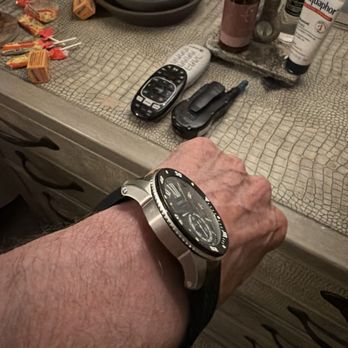 SwissWatchExpo - Watches shouldn't sit like this - Watches Near Me - Atlanta, Georgia