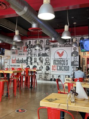 Monroe's Hot Chicken by null