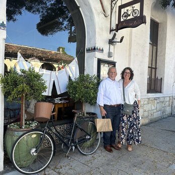 La Bicyclette - French Near Me - Carmel, California