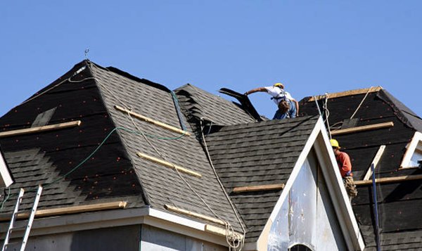 West Oaks Remodeling Logo