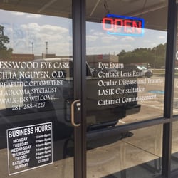 Cypresswood Eye Care - Next to Smashburger.