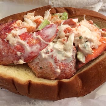 DJ's Clam Shack - Lobster roll - Seafood Near Me - Key West, Florida