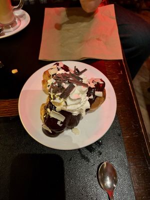 Zunfthaus zur Zimmerleuten by null