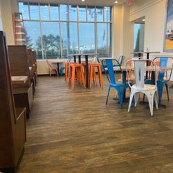 Tropical Smoothie Cafe