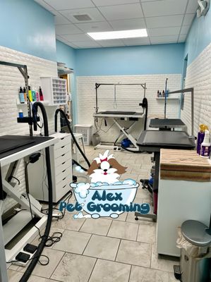 Dog Grooming Facilities - I am Alex Rolon, Professional Pet Hair Stylist since May 2011. Upon making the decision to dedicate my life to working with animals, I attended Florida Institute of Animal Arts and graduated February 2012 with a Certificate of Excellent Achievement. My love of animals and grooming has led me to an interest in the wonderful Toy breed of Shih Tzu; owning, breeding and showing in AKC Conformation Dog Shows. The experience is rewarding in so many ways as it leads to greater abilities and confidence with all breeds. Established since 2012, serving Davenport and nearest neighborhoods. Dog Grooming Facilities - I am Alex Rolon, Professional Pet Hair Stylist since May 2011. Upon making the decision to dedicate my life to working with animals, I attended Florida Institute of Animal Arts and graduated February 2012 with a Certificate of Excellent Achievement. My love of animals and grooming has led me to an interest in the wonderful Toy breed of Shih Tzu; owning, breeding and showing in AKC Conformation Dog Shows. The experience is rewarding in so many ways as it leads to greater abilities and confidence with all breeds. Established since 2012, serving Davenport and nearest neighborhoods.