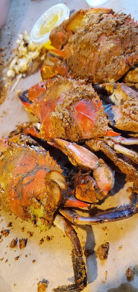 Ships Cafe Restaurant and Crab House