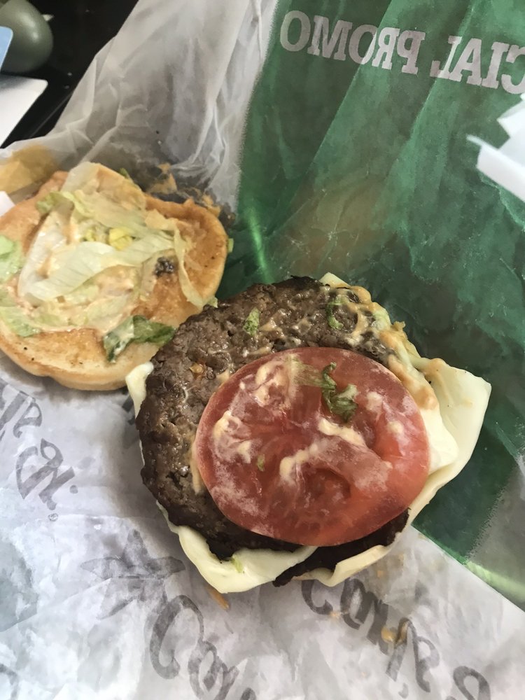 CARL’S JR Updated October 2024 11 Photos & 23 Reviews 423 E