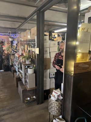 Hidden Track Bottle Shop & Wine Bar (Uptown) by null