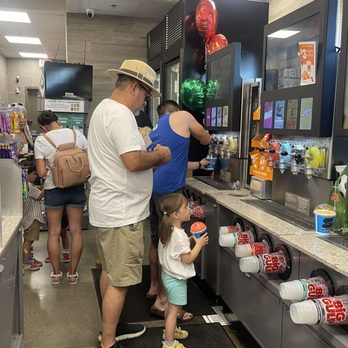 7-Eleven - All Slurpees flavors ready. Plus, they have a machine that holds more flavors,  like the newer soda machines at the movie theaters. - Convenience Stores Near Me - Fontana, California