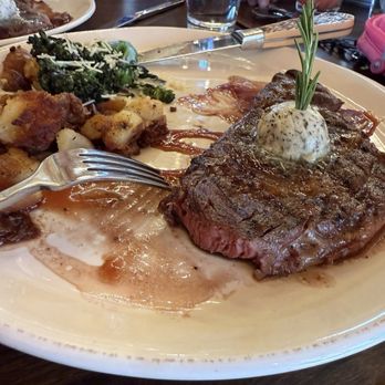 Wild Thyme Cafe - Whiskey Bars Near Me - Springdale, Utah