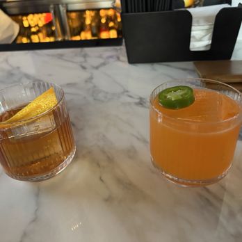 Echelon Kitchen and Bar - Bars Near Me - Ann Arbor, Michigan