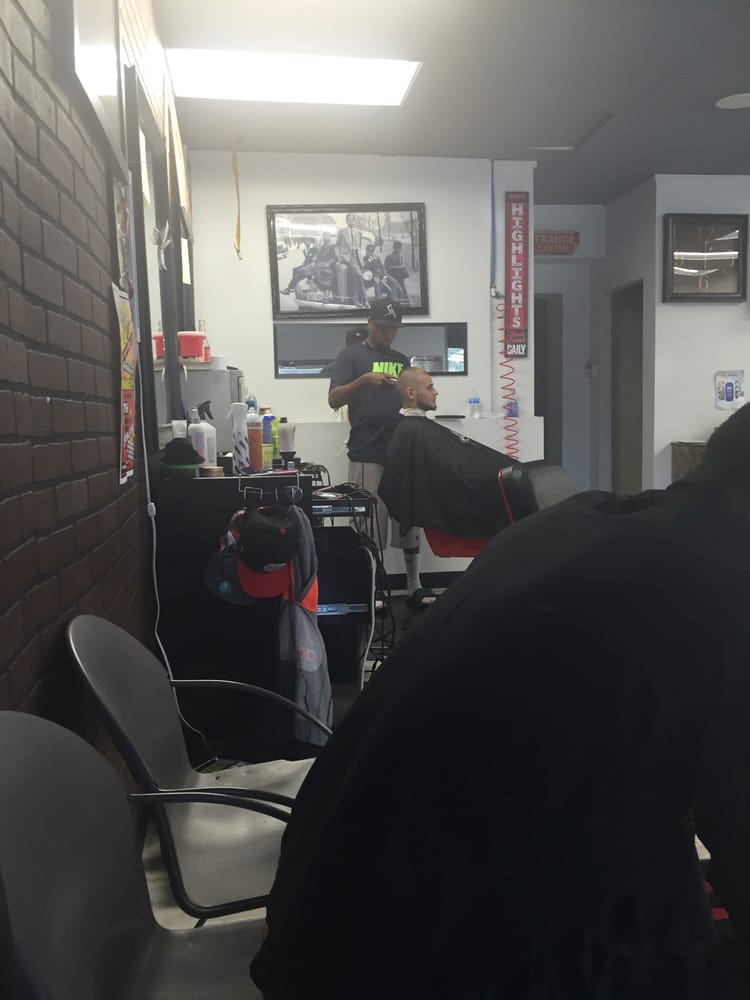 PLATINUM KUTZ II Updated August 2024 5729 Urbandale Ave, Des Moines