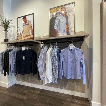UNTUCKit - Men's Clothing Near Me - Albuquerque, New Mexico