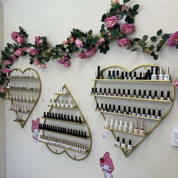 Bejewel Your Nails - So many different colors of nail polish - Kids Activities Near Me - Honolulu, Hawaii Bejewel Your Nails - So many different colors of nail polish - Kids Activities Near Me - Honolulu, Hawaii