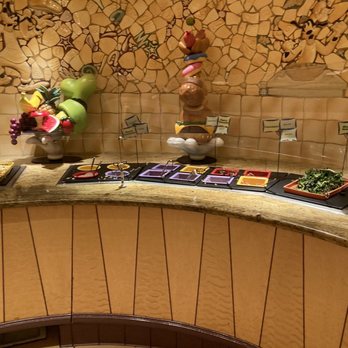 Goofy's Kitchen - Salad bar - American Near Me - Anaheim, California