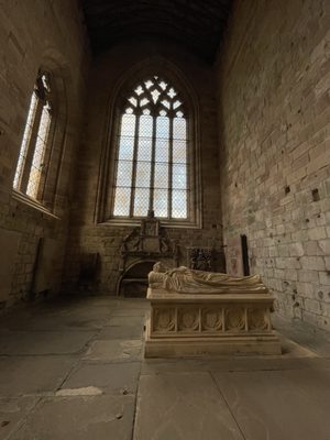 Jedburgh Abbey by null