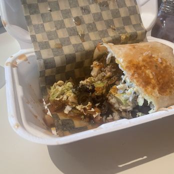 Roadrunner Grill - Steak burrito - Tacos Near Me - Shasta Lake, California