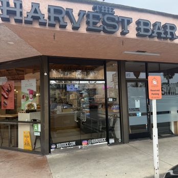 The Harvest Bar - Storefront - Juice Bars & Smoothies Near Me - Sherman Oaks, California The Harvest Bar - Storefront - Juice Bars & Smoothies Near Me - Sherman Oaks, California