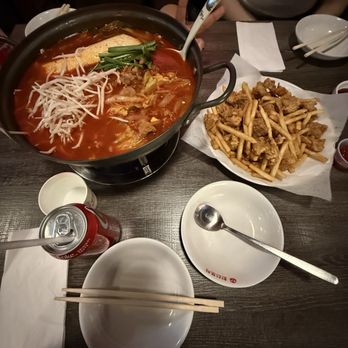 Hanshin Pocha - Beef Belly Tteokbokki and Boneless Fried Chicken - Korean Near Me - Irvine, California Hanshin Pocha - Beef Belly Tteokbokki and Boneless Fried Chicken - Korean Near Me - Irvine, California
