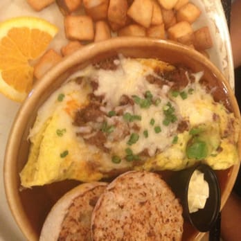 Another Broken Egg Cafe - Bacquezo - Breakfast & Brunch Near Me - Panama City Beach, Florida