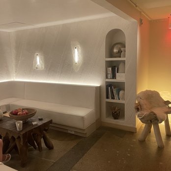 The Well - New York - Waiting area - Yoga Near Me - New York, New York