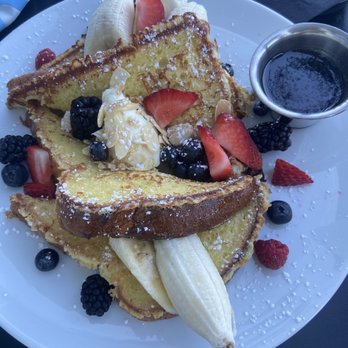 Opal Sands - Amaretto French Toast - Resorts Near Me - Clearwater Beach, Florida Opal Sands - Amaretto French Toast - Resorts Near Me - Clearwater Beach, Florida