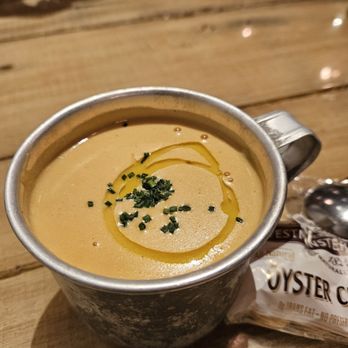 Peacemaker Lobster and Crab - Lobster bisque without the added lobster meat - Seafood Near Me - Saint Louis, Missouri Peacemaker Lobster and Crab - Lobster bisque without the added lobster meat - Seafood Near Me - Saint Louis, Missouri