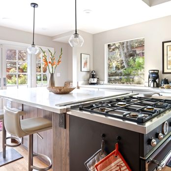 Homerun Design Build - a kitchen with a stove and island - General Contractors Near Me - Walnut Creek, California