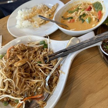 Nibbana Thai Restaurant - Phad Thai and Panang Curry - Thai Near Me - Bellevue, Washington Nibbana Thai Restaurant - Phad Thai and Panang Curry - Thai Near Me - Bellevue, Washington