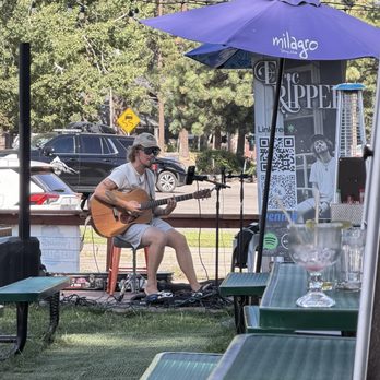 Elements Eatery & Bar - Live music on a Sunday afternoon. - Cocktail Bars Near Me - South Lake Tahoe, California Elements Eatery & Bar - Live music on a Sunday afternoon. - Cocktail Bars Near Me - South Lake Tahoe, California