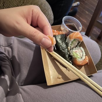 ROLL roll Roll - Philly Hand Roll - Sushi Bars Near Me - Los Angeles, California ROLL roll Roll - Philly Hand Roll - Sushi Bars Near Me - Los Angeles, California