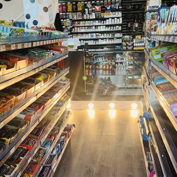 Sausalito Mini Mart - Grocery Near Me - Sausalito, California
