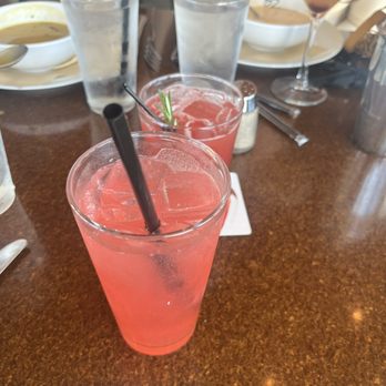 Seasons 52 - Lemonade - New American Near Me - Orlando, Florida