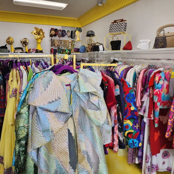 Beyond Haute Vintage - Used, Vintage & Consignment Near Me - Wilton Manors, Florida Beyond Haute Vintage - Used, Vintage & Consignment Near Me - Wilton Manors, Florida
