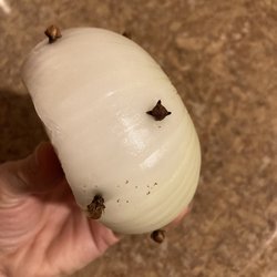 Shaw's - Clove studded onion, the last ones they had