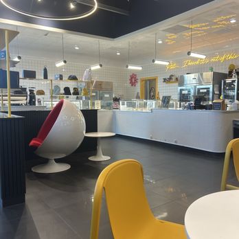 Laika Cheesecakes & Espresso - Modern and clean ... love it! - Coffee & Tea Near Me - New Braunfels, Texas Laika Cheesecakes & Espresso - Modern and clean ... love it! - Coffee & Tea Near Me - New Braunfels, Texas