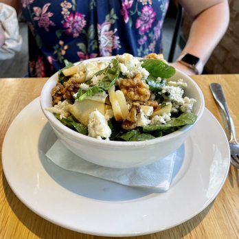 Sauce Pizza & Wine - 1/2 chicken, Chicken , Spinach & Apple - Wine Bars Near Me - Tucson, Arizona