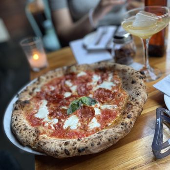 Ovest Pizzoteca by Luzzo's - a pizza on a plate - Italian Near Me - New York, New York Ovest Pizzoteca by Luzzo's - a pizza on a plate - Italian Near Me - New York, New York